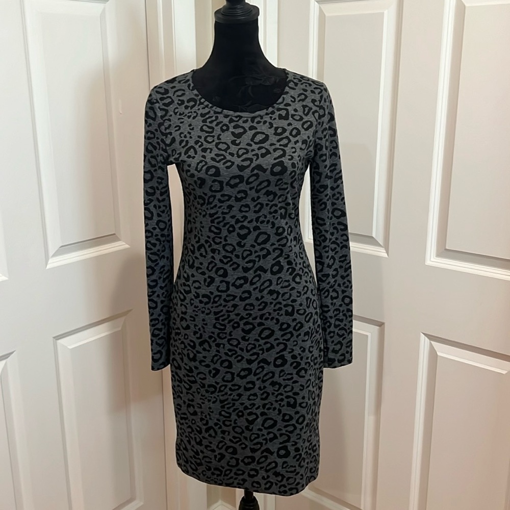 Banana Republic, womans, 0, black & gray, leopard print, zip up back dress. NWT.